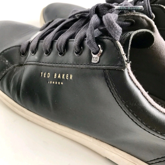 Ted Baker Men’s Black Matte Leather Casual Fashion Sneaker Shoe US 9|UK 8|EUR 42 - Picture 5 of 12